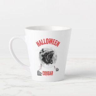 Taza De Café Latte american cougar on halloween night with crows