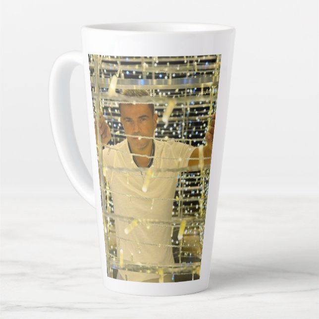 Taza De Café Latte Amr Diab (Ángulo izquierdo)