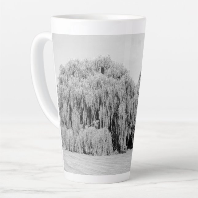 Taza De Café Latte Árboles salvajes llorosos negros y blancos (Ángulo izquierdo)