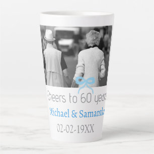 Taza De Café Latte arco de PLATA celebra 60 años de aniversario de bo