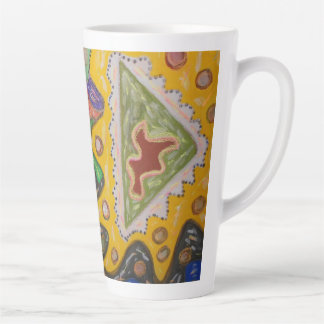 TAZA DE CAFÉ LATTE ARTE EN PATRONES DESDE LA IMPRESIÓN PINTA POR MANO