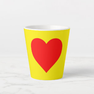 Taza De Café Latte Arte pop de calor en el corazón rojo