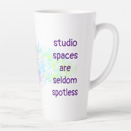 Taza De Café Latte Artista de "Studio Spaces Rara Vez Sin Spotaces"