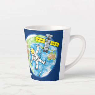 Taza De Café Latte Astronauta divertida en el espacio y el personaliz