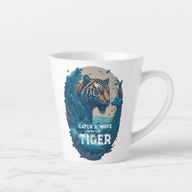 Taza De Café Latte Atrapar una ola con el tigre (Derecha)