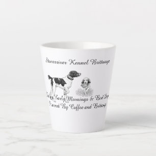 Taza De Café Latte Avivando las primeras mañanas y perros de caza