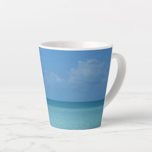 Taza De Café Latte Azul turquesa tropical del horizonte del Caribe (Ángulo derecho)