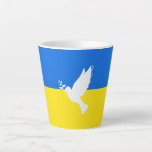 Taza De Café Latte Bandera de Ucrania - Paloma de paz - Libertad - Pa<br><div class="desc">Bandera de Ucrania - Paloma de paz - Libertad - Apoyo a la paz - Solidaridad - Bandera ucraniana - Fuertes juntos - ¡Victoria de la libertad! Hagamos del mundo un lugar mejor - ¡todos juntos! Un mundo mejor comienza - depende - ¡los necesita también! Puede transferir a más de...</div>