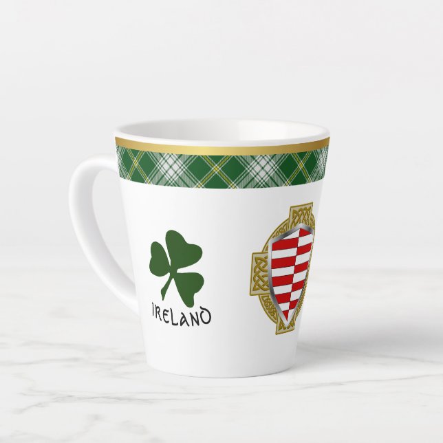 Taza De Café Latte Barrett Irish Shield y Tartan Personalizados (Ángulo izquierdo)