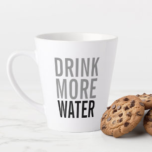Taza De Café Latte Beba más agua Minimalista simple
