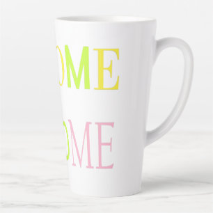 Taza De Café Latte Bienvenido a casa en tonos rosa amarillos en la li