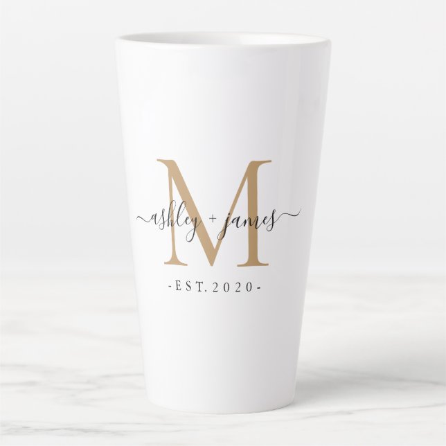 Taza De Café Latte Boda Gold Monogramas Nombres Año Est (Anverso)