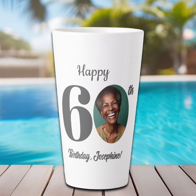 Taza De Café Latte Bold Happy 60th Birthday Photo (Subido por el creador)