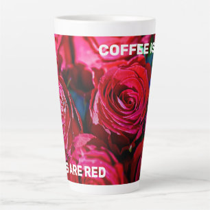 Taza De Café Latte Bonito Bunch De Rosas Rojas