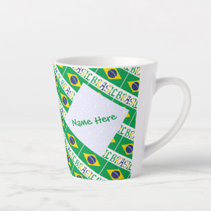 Taza De Café Latte Brasil y bandera brasileña personalizada en mosaic