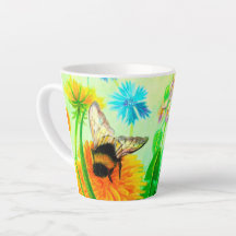 Bumblebee en dandelion pequeño latte