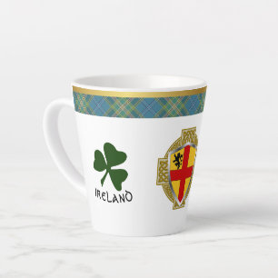Taza De Café Latte Burke Irish Shield y Tartán Personalizados