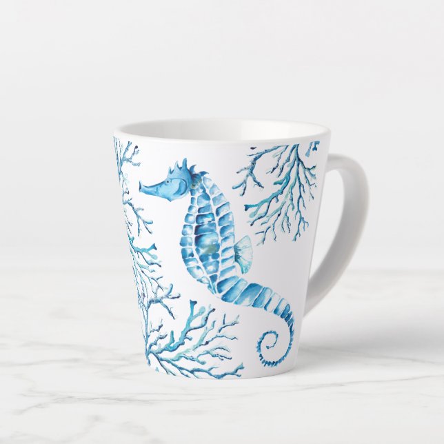 Taza De Café Latte Caballo marino azul costero y acuarela coral (Ángulo derecho)