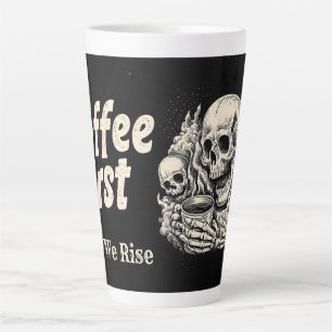 Taza De Café Latte "Café Primero, Luego Nos Levantamos" con diseño de