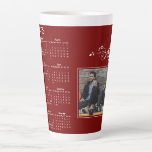Taza De Café Latte Calendario de fotos del año rojo 2025 con follaje 