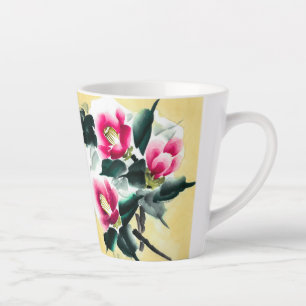 Taza De Café Latte Camellia en la nieve pintada en la técnica del sum