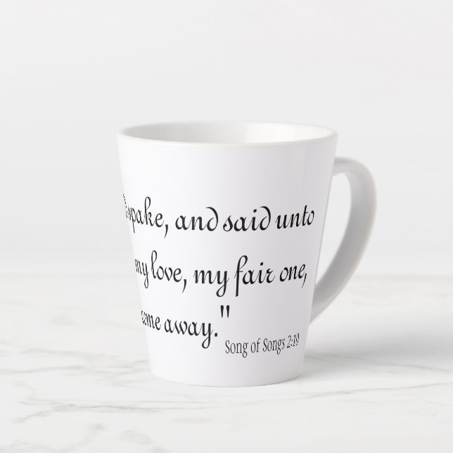 Taza De Café Latte Canción de canciones 2:10 (Ángulo derecho)