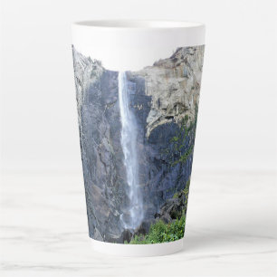 Taza De Café Latte Cataratas Bridalveil, Parque Nacional Yosemite, CA