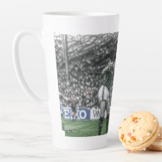 Taza De Café Latte Celebrando el fútbol irlandés