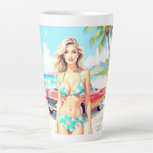 Taza De Café Latte Chica en la playa con un coche clásico