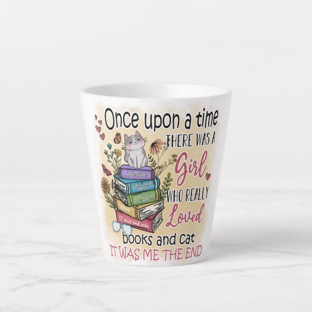 Taza De Café Latte Chica que ama los libros y los gatos (Anverso)