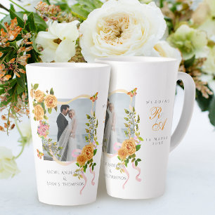 Taza De Café Latte Cinta de Monograma de Rosa Dorada Foto Boda 