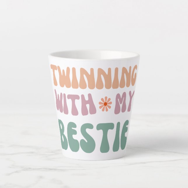 Taza De Café Latte Cita de amistad de My Bestie Groovy (Anverso)