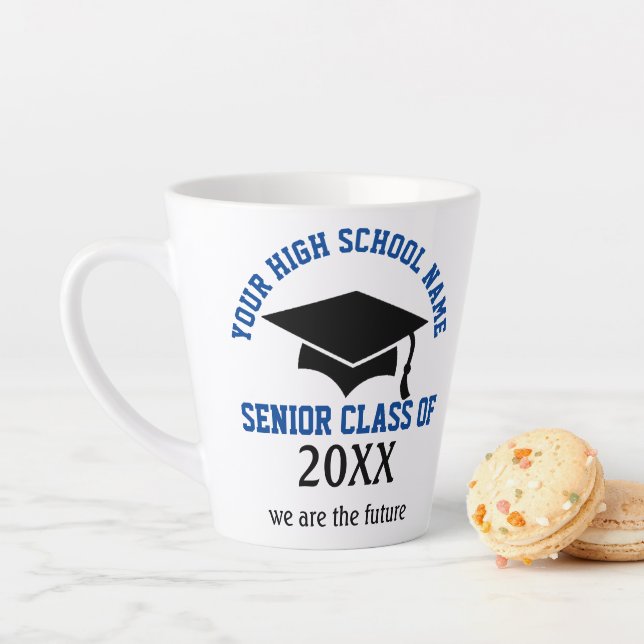 Taza De Café Latte Clase 20XX Latte Mug (In situ)