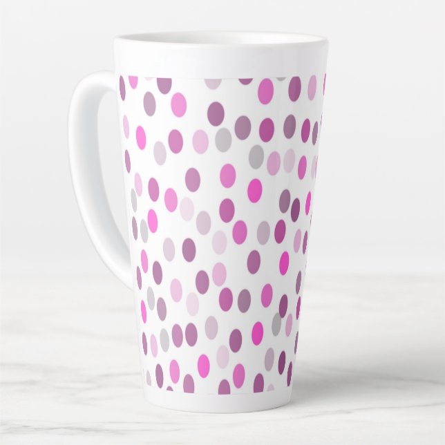 Taza De Café Latte Clásicos puntos de polka rosa en blanco (Ángulo izquierdo)