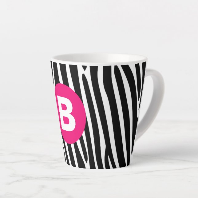 Taza De Café Latte Classic Zebra Stripes Bright Pink Monogram (Ángulo derecho)