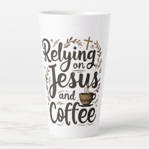 Taza De Café Latte Confiando en Jesús y en el amante de la cafetera d