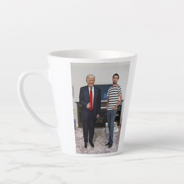 Taza De Café Latte Conoció al presidente Donald Trump| Agregar la fot (Izquierda)
