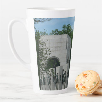 Taza De Café Latte Coronas conmemorativas de la Segunda Guerra Mundia