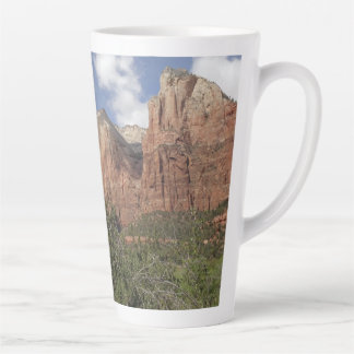 Taza De Café Latte Corte de los Patriarcas II en el Parque Nacional Z