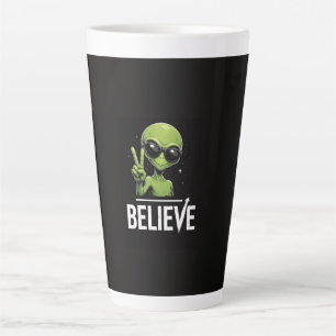 Taza De Café Latte Cree en nosotros