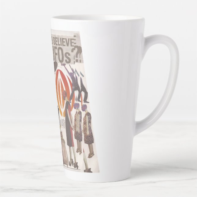 Taza De Café Latte ¿Crees en los OVNI? (Derecha)