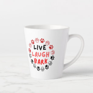 Taza De Café Latte Crítica de risa en vivo