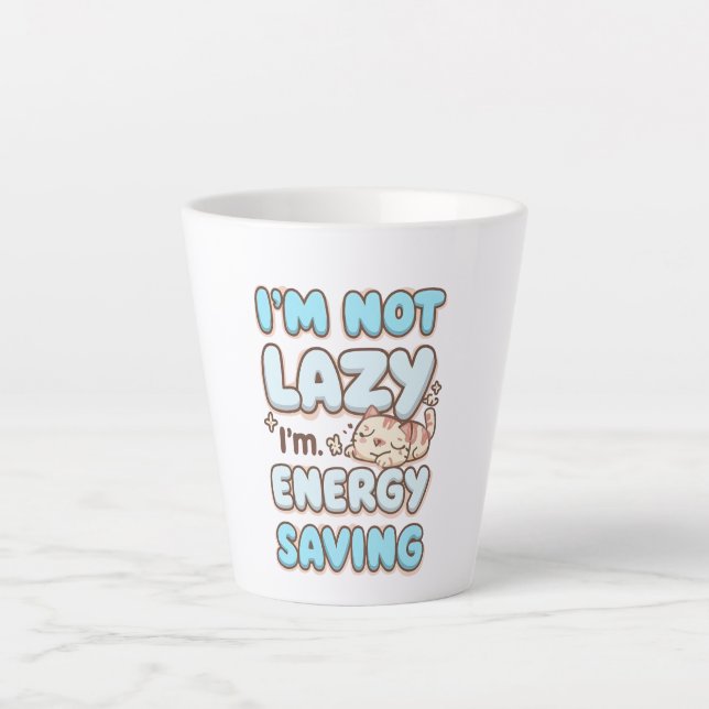 Taza De Café Latte Cute Sleepy Cat "Energy Saving" Quote (Anverso)