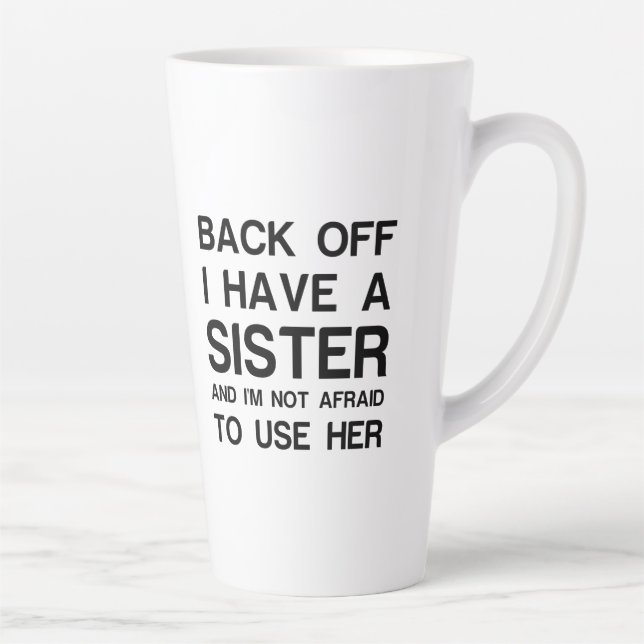 TAZA DE CAFÉ LATTE DE VUELTA TENGO UNA HERMANA (Derecha)