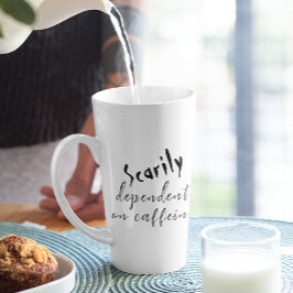 Taza De Café Latte Depender Esencialmente De La Halloween Del Café