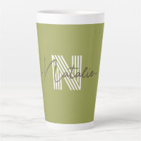 Diseño monograma inicial y caligrafía Oliva