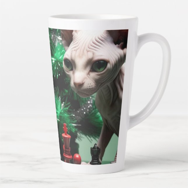 Taza De Café Latte Dos gatitos de Minskin jugando al ajedrez (Derecha)