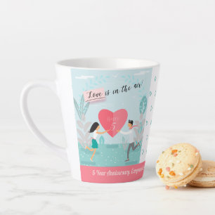 Taza De Café Latte "¡El amor está en el aire!" Aniversario de la pa