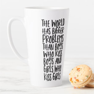 Taza De Café Latte El mundo del arcoiris del orgullo gay tiene mayore