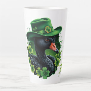 Taza De Café Latte Elegancia irlandesa, el cisne negro de San Patrici